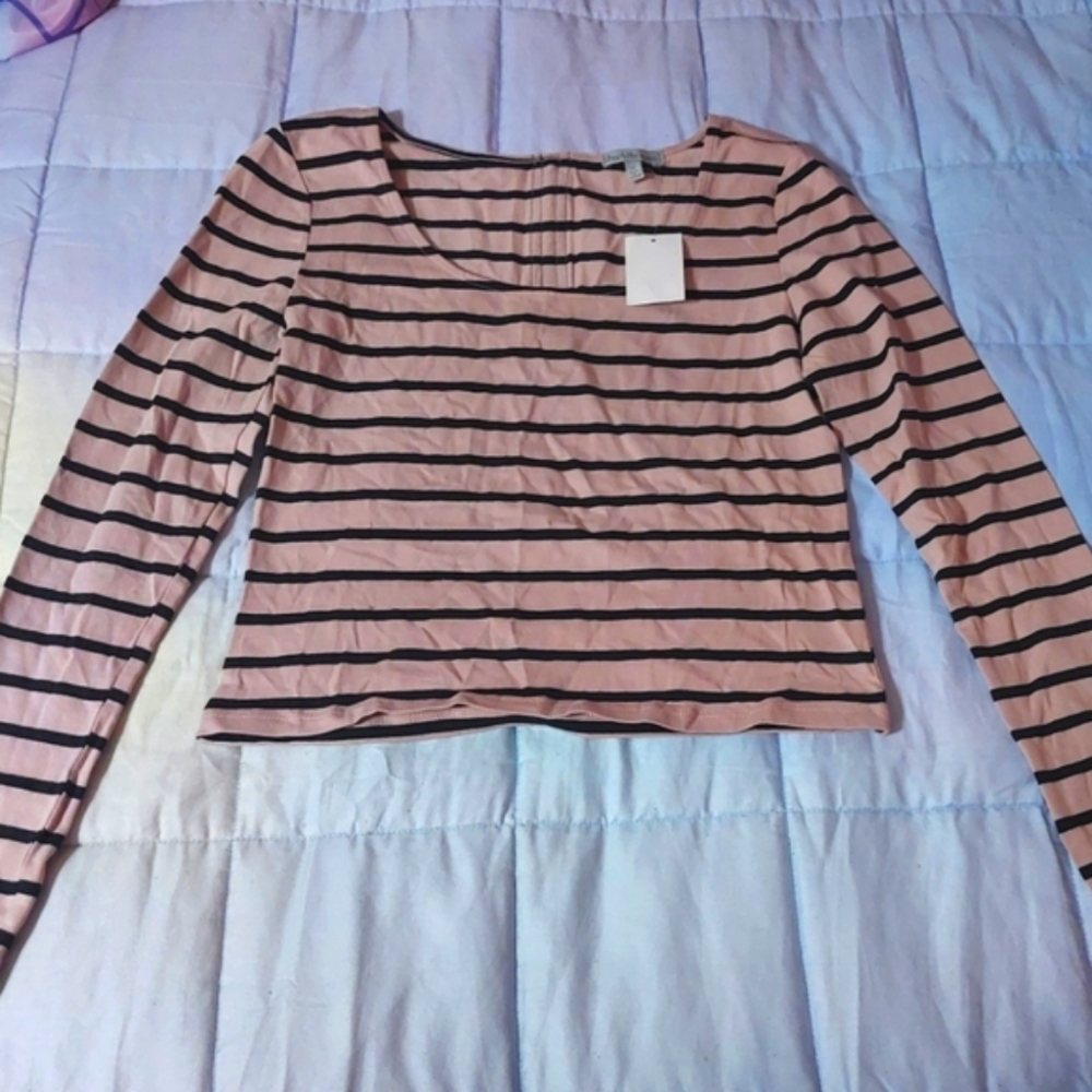 NWT CHARLOTTE RUSSE LONG SLEEVE CROP